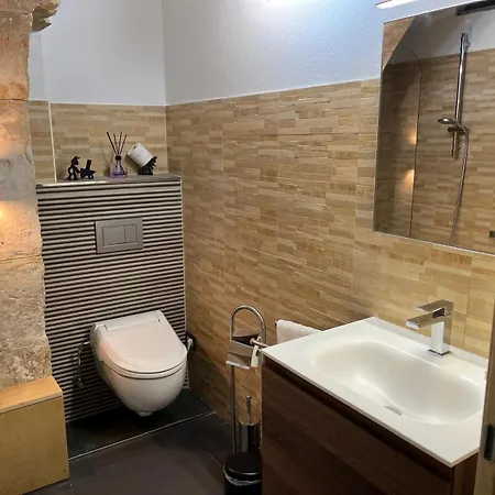 아파트 Downtown Retreat - Vista Porto - Nel Cuore Autentico Di 칼리아리