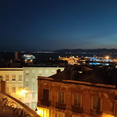 Historic Arch Loft - Vista Porto - Nel Cuore Autentico Di * Cagliari